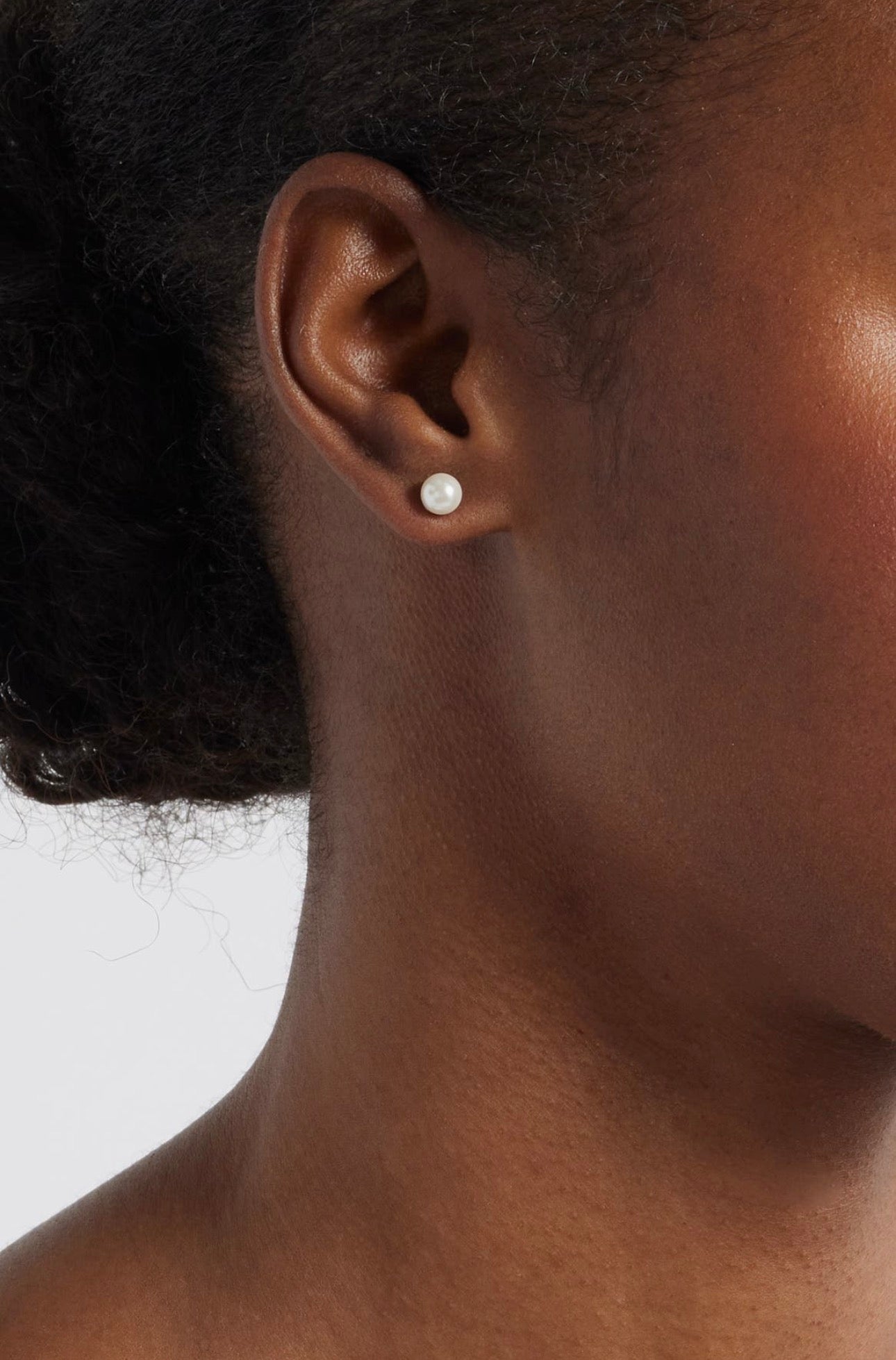 Pearl Earrings Jackie O Style