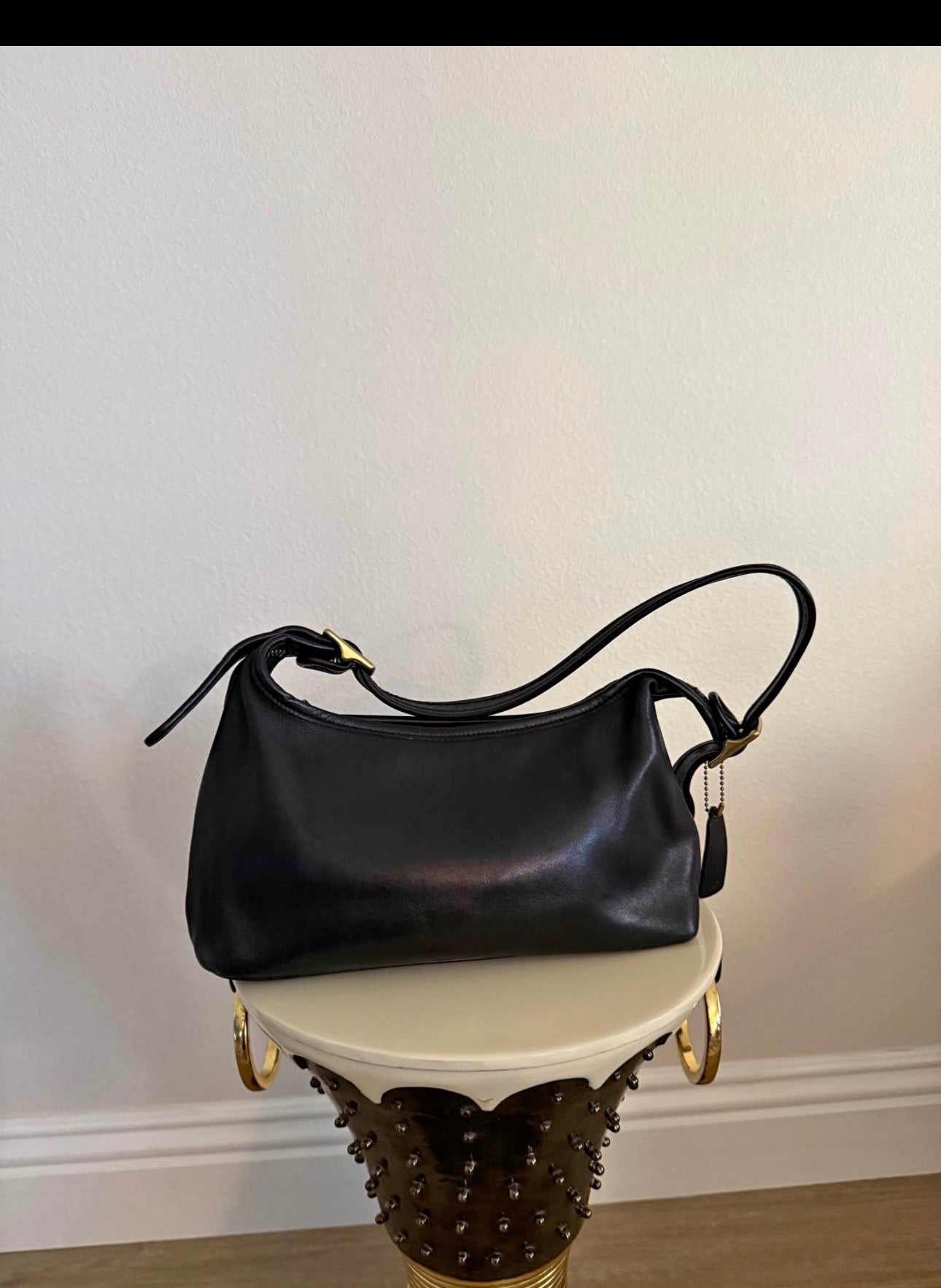 Vintage Coach Black Leather Shoulder Bag 9059